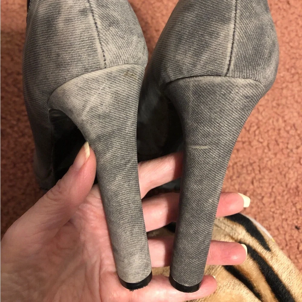 Xhiliration🥳HP🥳Platform Heels